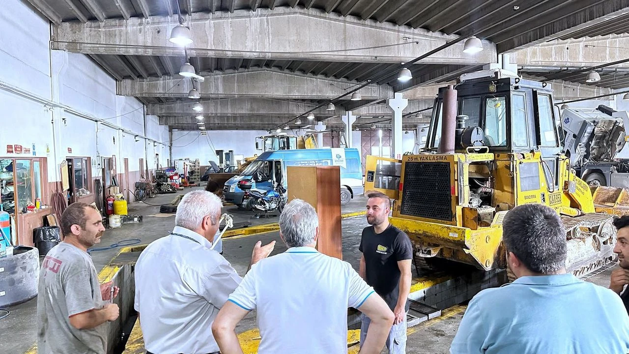 “Alın Teriyle Kentimizi Daha Güzel Hale Getiriyoruz”