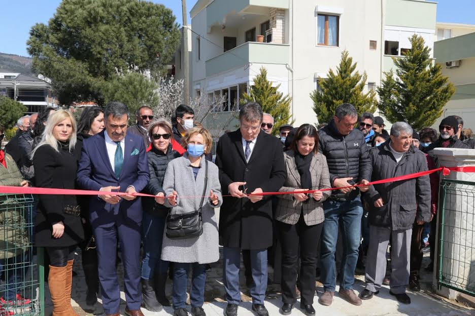 EDREMİT BELEDİYESİ’NDEN AŞIK VEYSEL'E VEFA
