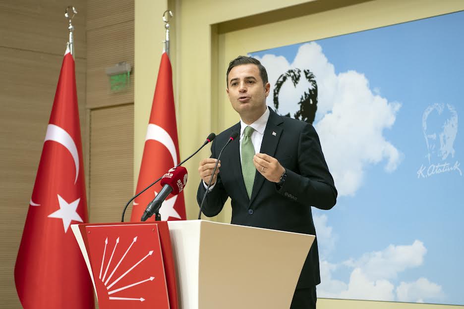 Ahmet Akın, Bakanlık yolunda
