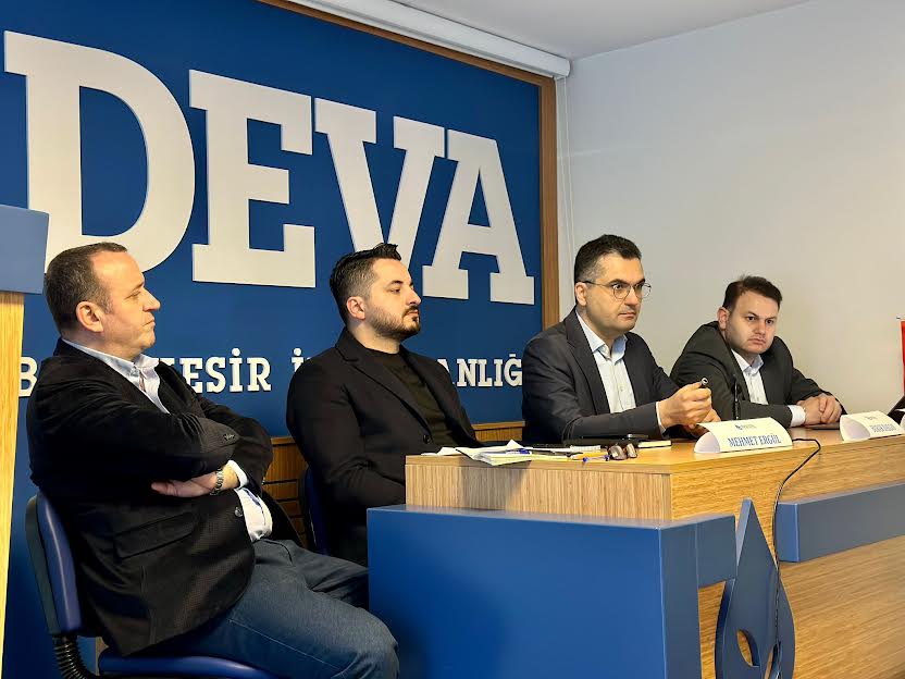 CHP'NİN DEVA'LI ADAYI BURAK DALGIN BASINLA BULUŞTU