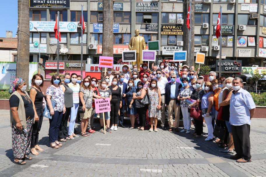 CHP EDREMİT: “İSTANBUL SÖZLEŞMESİ KIRMIZI ÇİZGİMİZDİR”