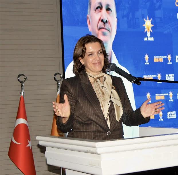 “AYVALIK; DİLENMEZ, DİLENDİRMEZ”