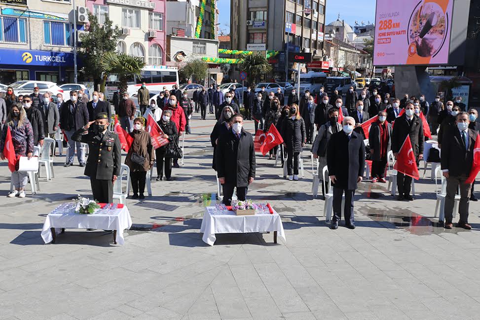 İSTİKLAL MARŞI’NIN KABULÜ BURHANİYE’DE KUTLANDI