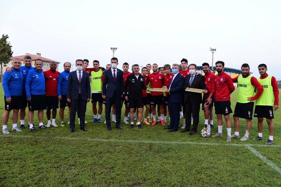 BALIKESİRSPOR’A MORAL ZİYARETİ