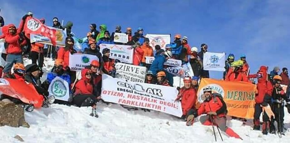 BANDAK Hasan Dağı zirvesinde