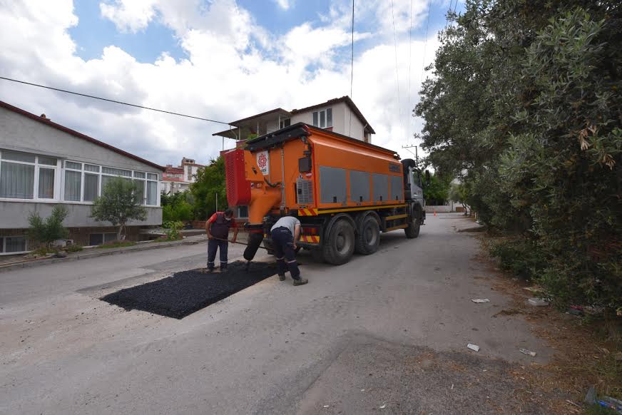 KARESİ'DE ÇALIŞMALARA DEVAM