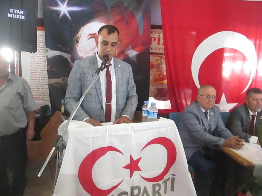 Cem Uzan Bandırma kongresinde genel af istedi