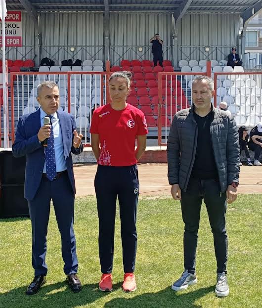 ERDEKLİ ALEYNA ÇAKIR İLK 8’DE