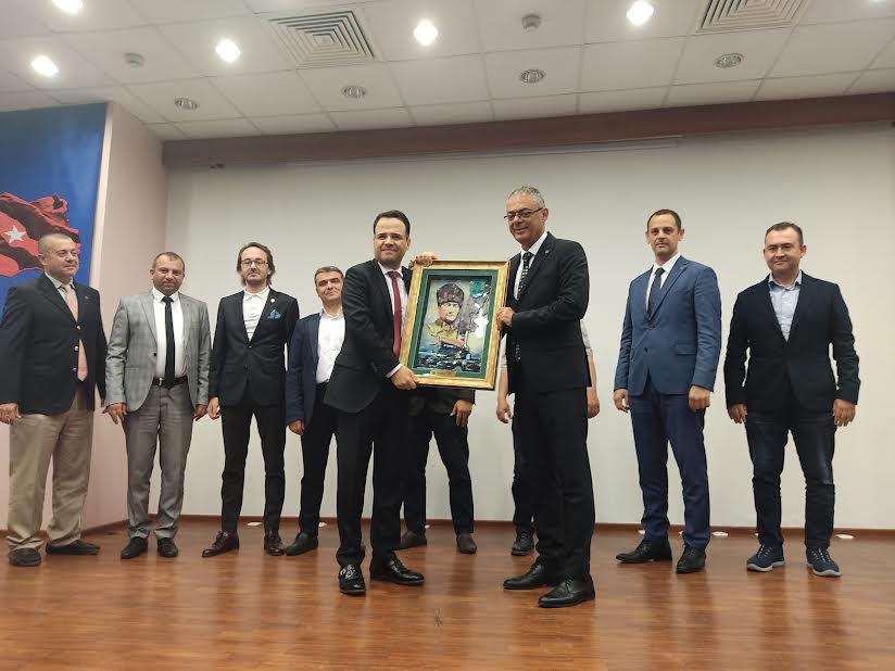 ÖZGÜR DEMİRTAŞ'TAN EKONOMİ KONFERANSI