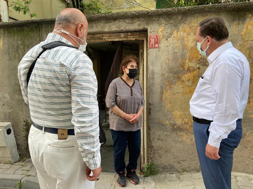 ORKAN’DAN KAPI KAPI VATANDAŞ ZİYARETİ