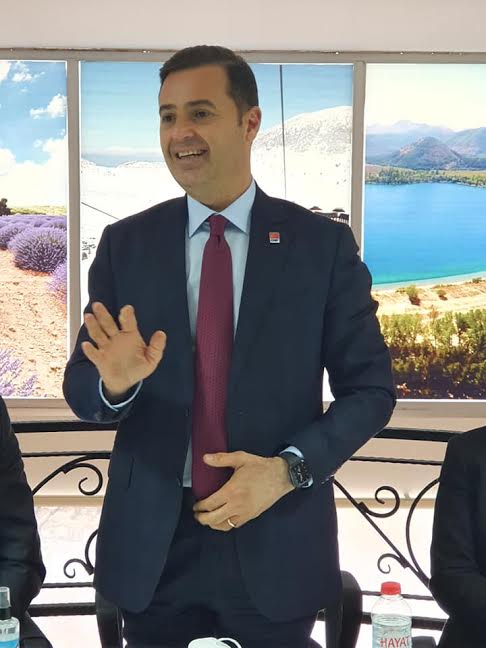 ‘İKTİDARIN YENİ MÜJDESİ YİNE ZAM ÇIKTI’ '10 GÜNDE BİR ENERJİYE YENİ ZAM'