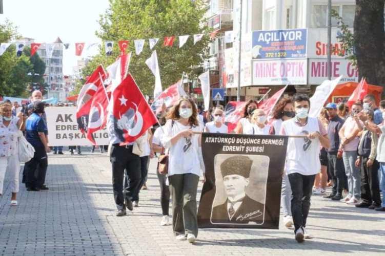 Edremit’in kurtuluşunun 99. Yılı kutlandı