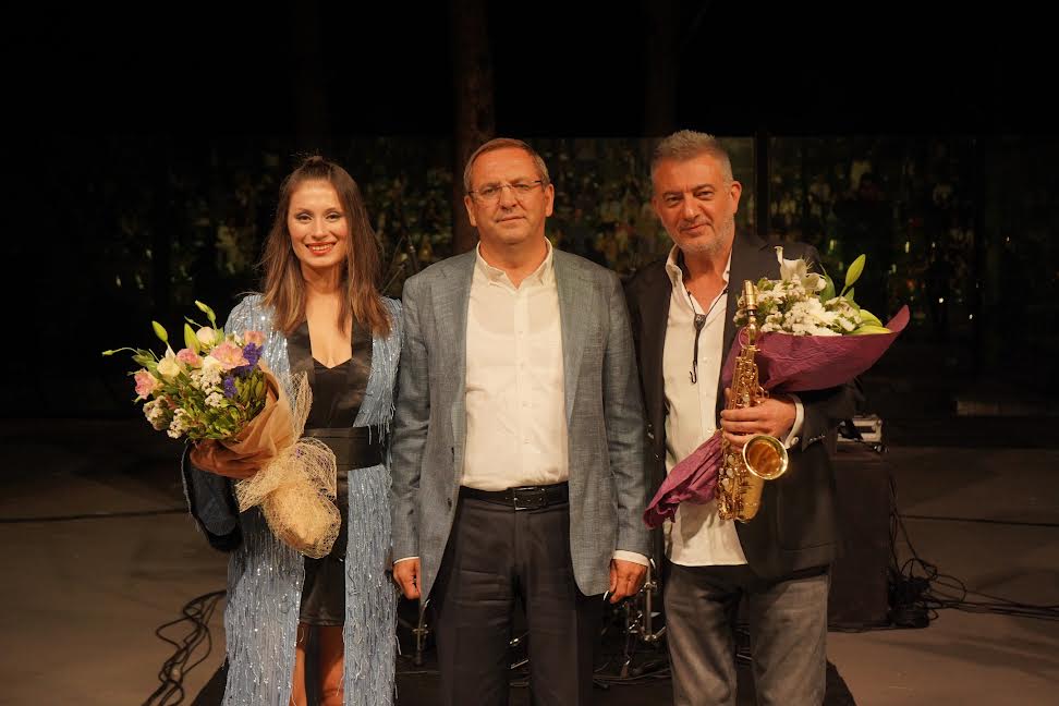 KÖRFEZ MANZARALI, CAZ AKŞAMLARI AYVALIK'TA