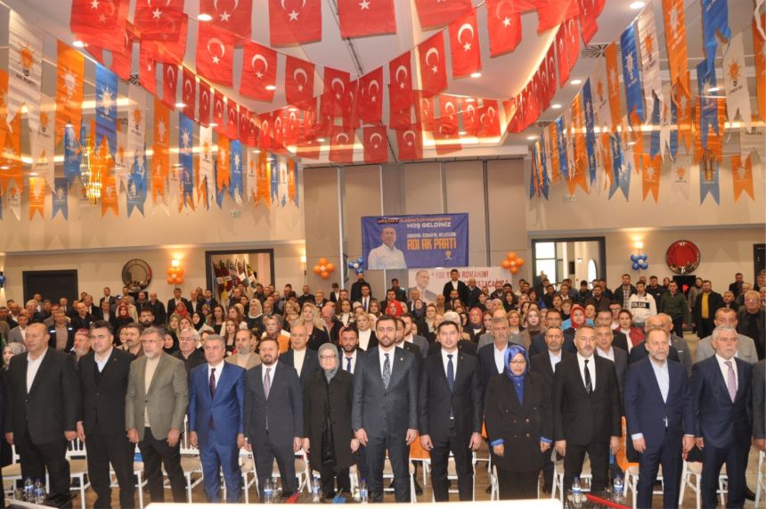 AK Parti Altıeylül ilçe kongresinde hedef CHP’li Büyükşehir Belediyesi!