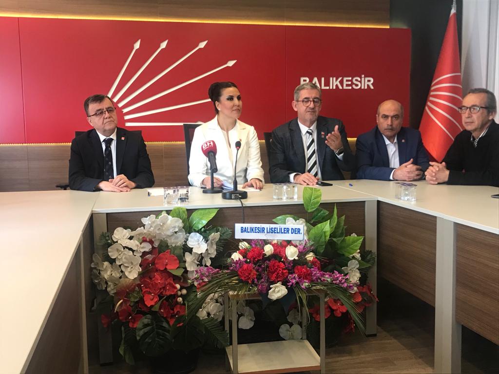 ESİN BALIBEK’TEN ADAYLIK AÇIKLAMASI