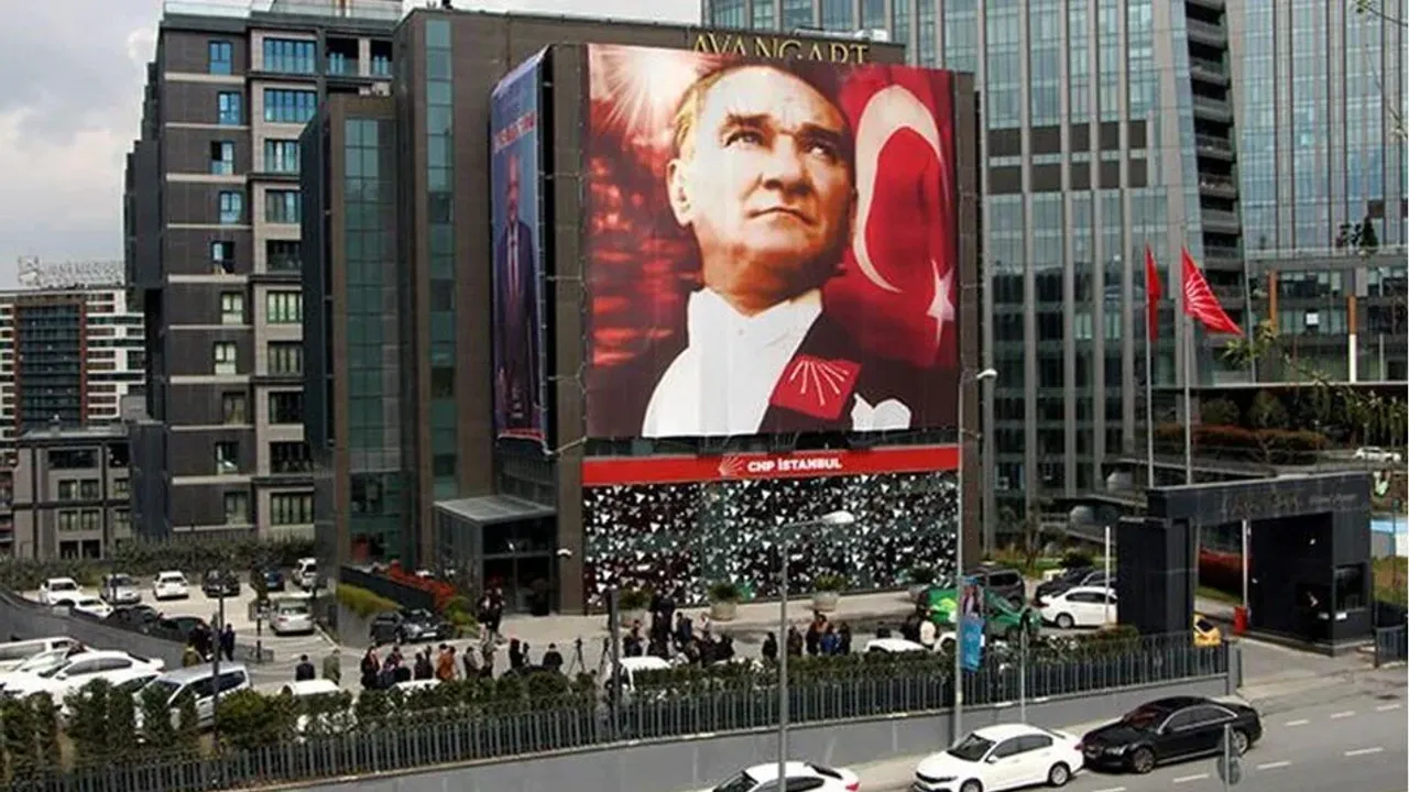 CHP İstanbul İl Başkanlığı'nın Yeni Binası Bahçelievler İlçe Başkanlığı Oldu!