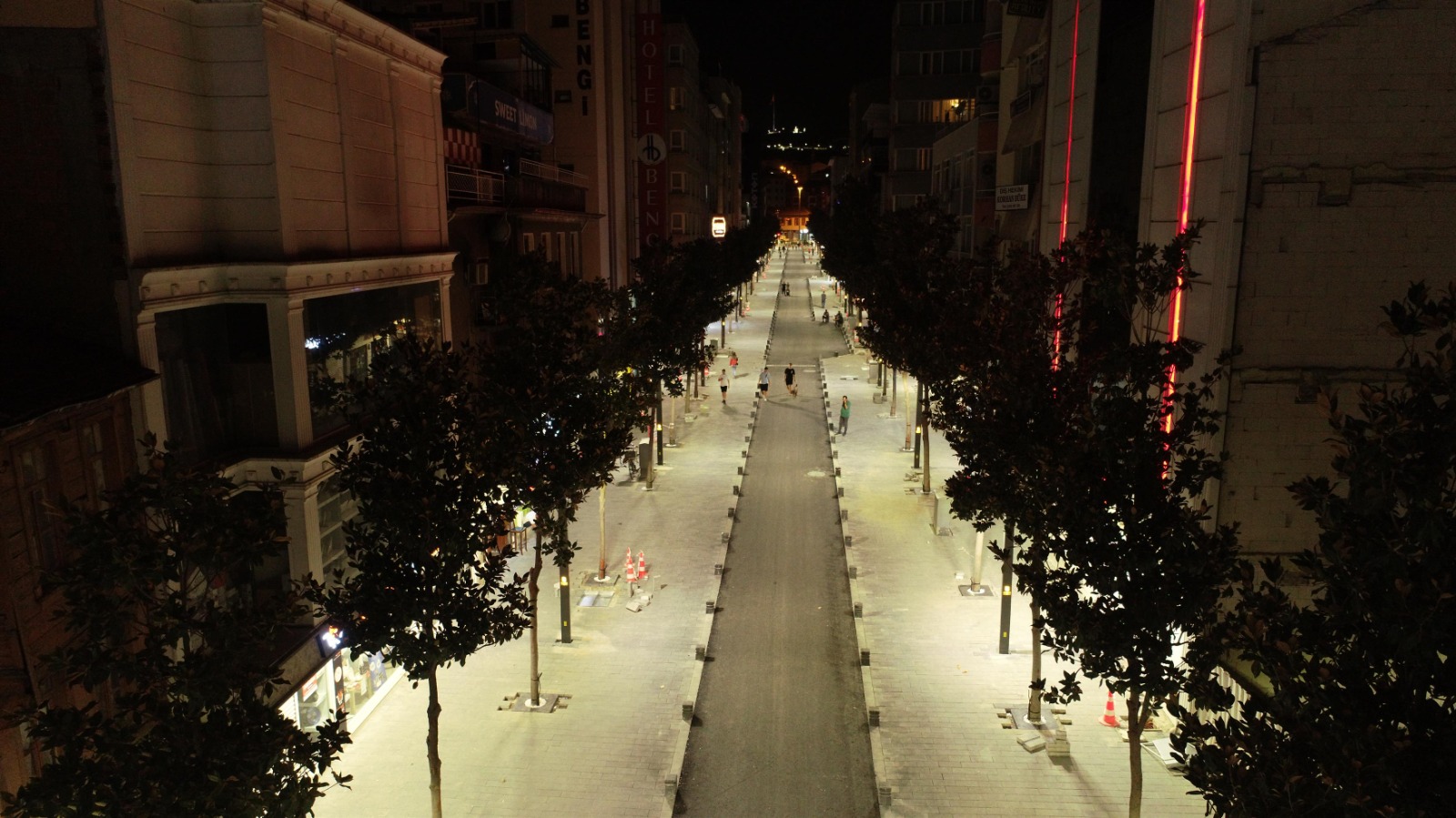 MİLLİ KUVVETLER CADDESİ ARAÇ TRAFİĞİNE AÇILDI