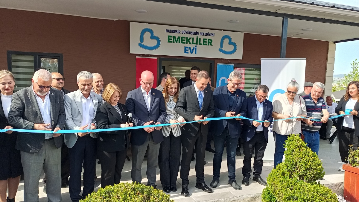 Emekliler Evi resmen açıldı… Çay 2,5 kahve 5 lira!