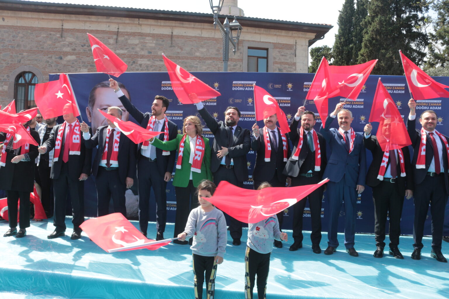 AK PARTİ'DE ADAY TANITIMI YAPILDI