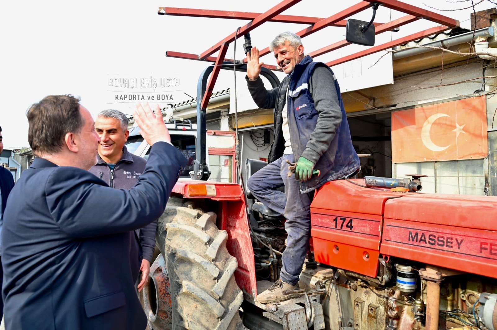 KARESİ’DE YÜZLER BAŞKAN ORKAN’LA GÜLÜYOR