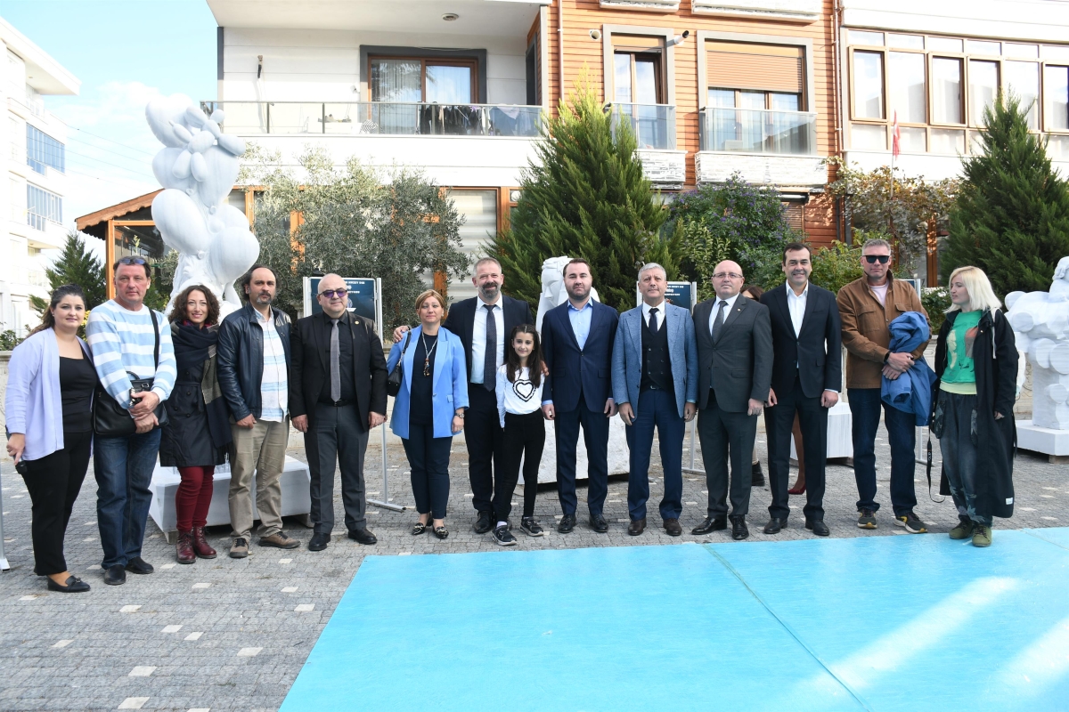 Gömeç Heykel Sempozyumu'nda Çocuk Teması