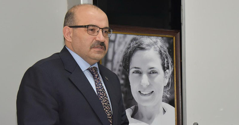 BALIKESİR LİSESİ'NDEN SELDA ÇELİK'E VEFA